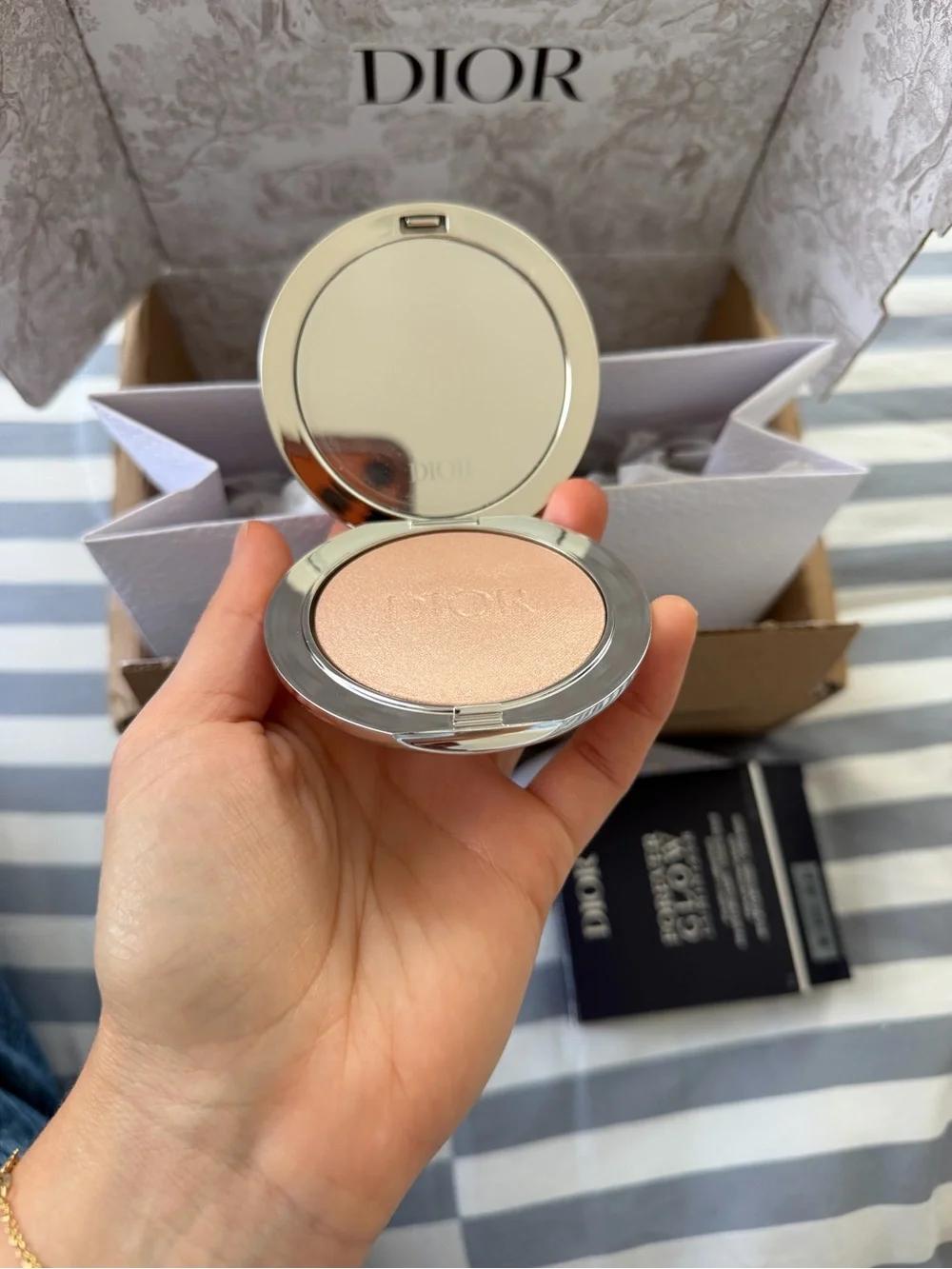 Dior Forever Glow luminizer - limited edition highlighter